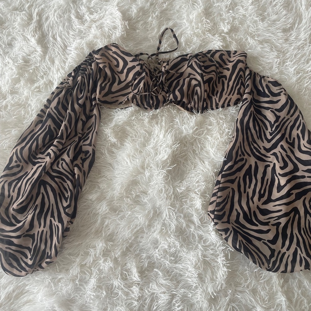 Crop top - Picture 2 of 2